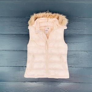 Gap Cream Puffer Vest with Detachable Hood